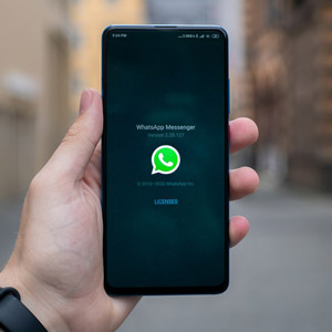 Contacto, teléfono