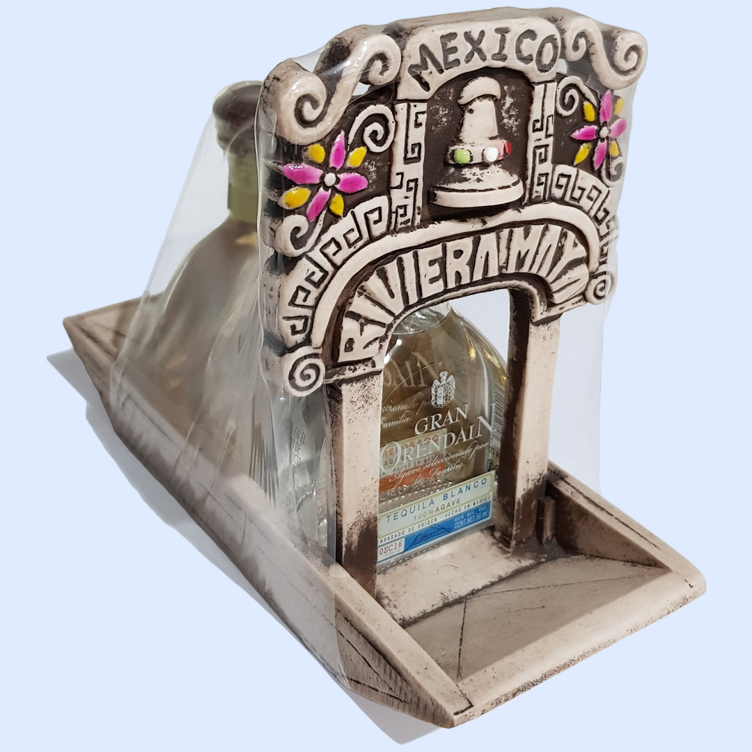 Trajinera Tequila Gran Orendain